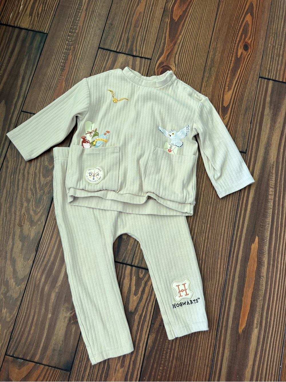 Hogwarts Beige Ribbed Kids Matching Set - Neutral Two-Piece Outfit